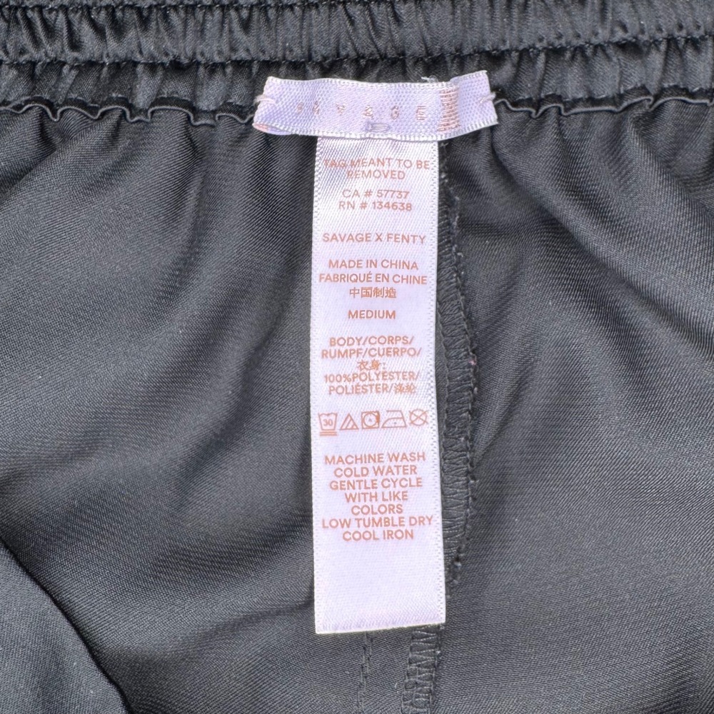 Savage X Fenty Satin Pajama Set in Black Caviar Women's Medium Button Up & Pants - Picture 7 of 8